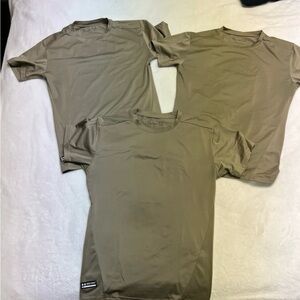 Under Armour Compression Shirt bundle